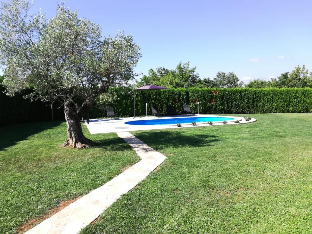 Holiday Home Maria بازين المظهر الخارجي الصورة